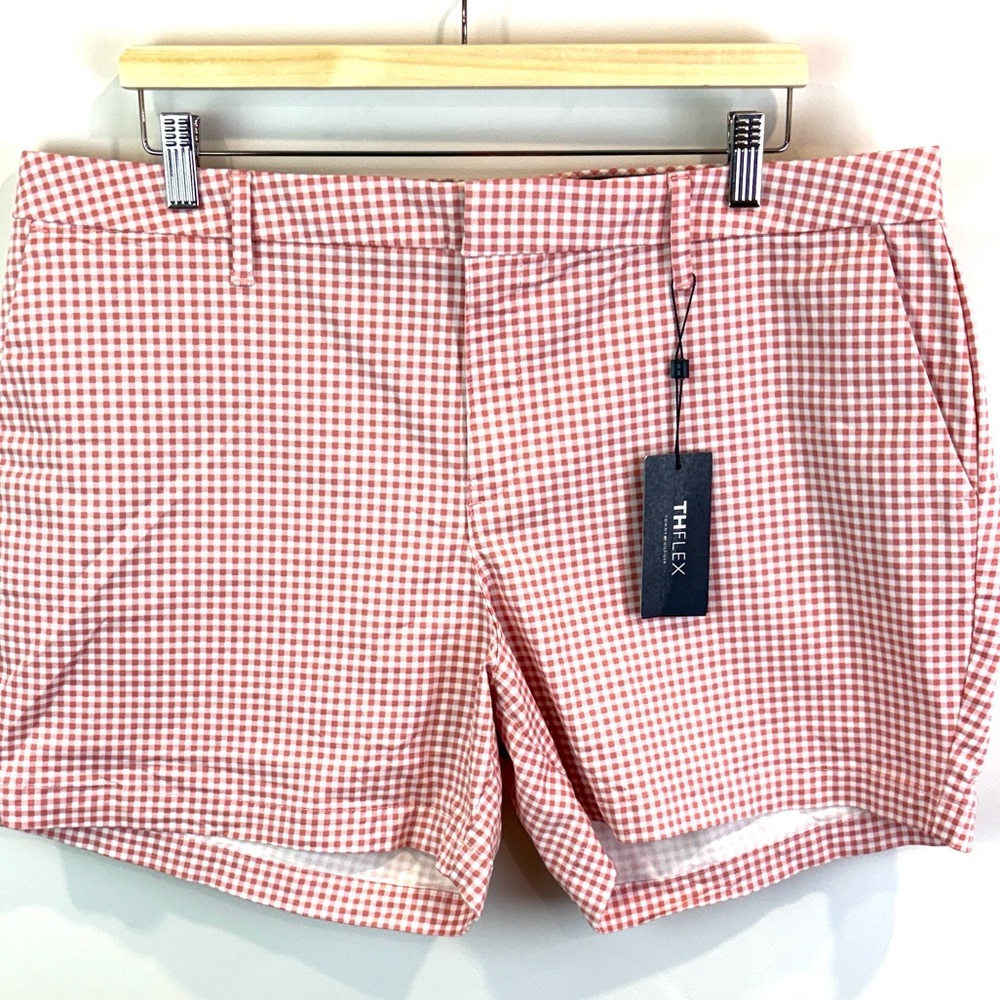 NWT Tommy Hilfiger Women's Pink gingham plaid Shorts size 18